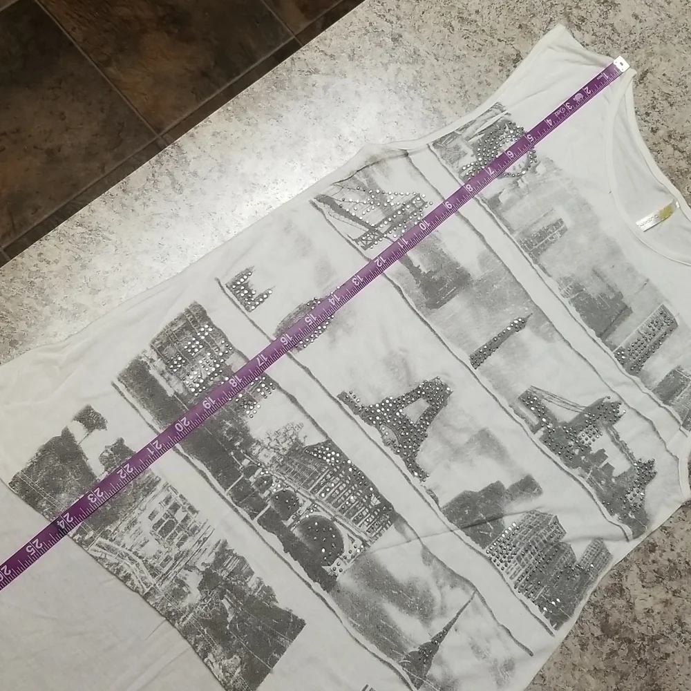 Tank - Picture 4 of 6